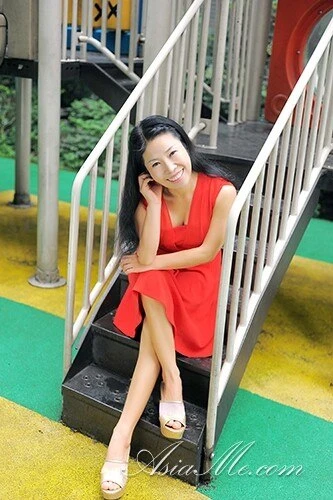 Quenna Profile image 2